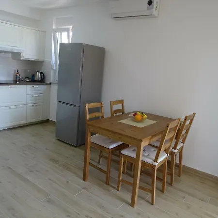 Paola Apartment *