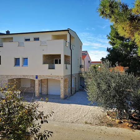 Paola Apartment